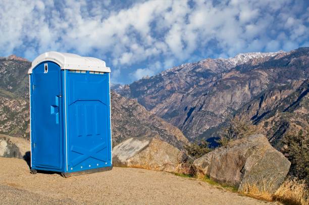 Portable Toilet Options We Offer in Battlefield, MO